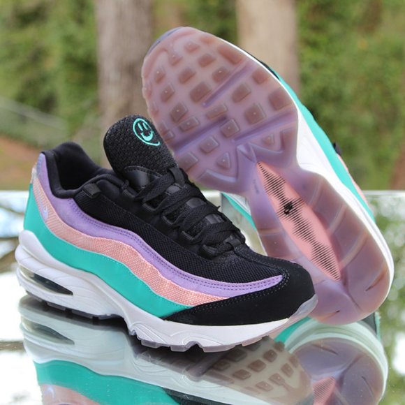 Nike Air Max 95 GS Have A Nike Day Size 7Y - Picture 6 of 12